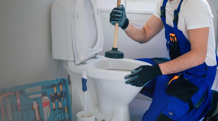 Expert burst pipe repair services in Cambria, WI